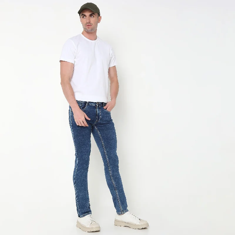 Flare Jeans for Retro Vibe -Straight Fit Jeans