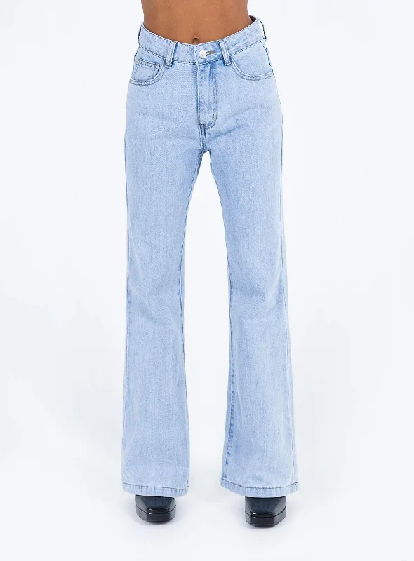 White Jeans for Fresh Look -Zelkova Flared Jeans Mid Wash Denim