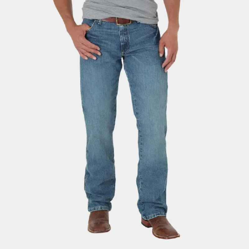 Christmas Jeans for Seasonal -Wrangler Men's Retro Slim Boot Jeans