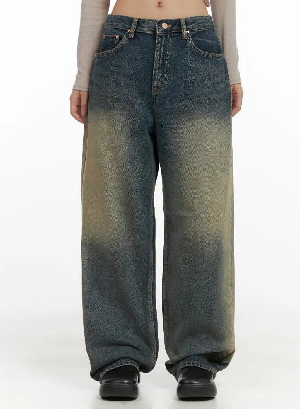 Bootcut Jeans for Flattering -Ingrid Baggy Jeans CS404