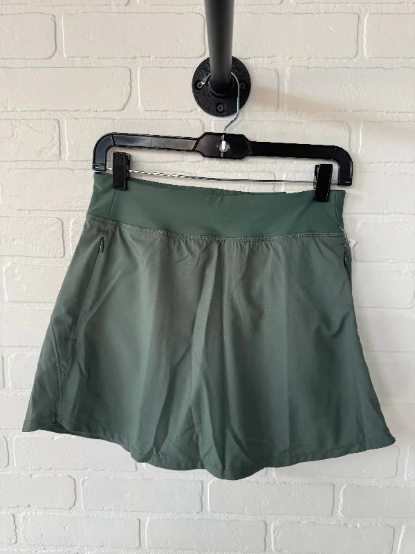 Sports pants with stretchy waistbands fit perfectly -Athletic Skort By Old Navy In Green, Size: 6