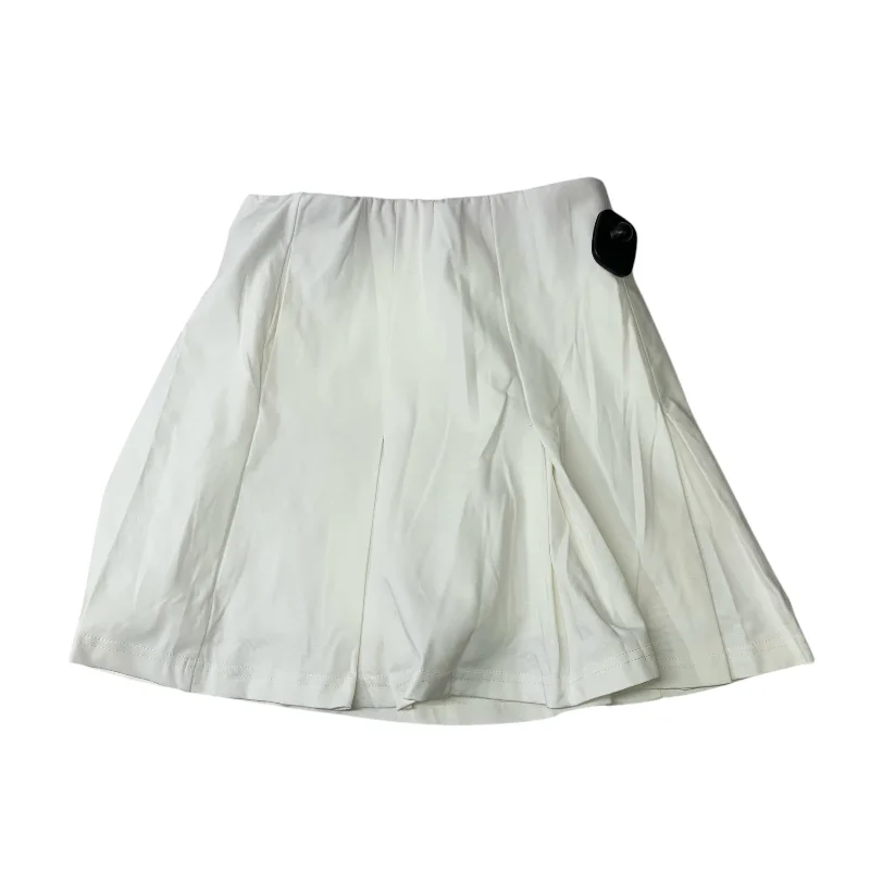 Sports pants with straight cuts feel timeless -Athletic Skort By OGL In White, Size: Xs