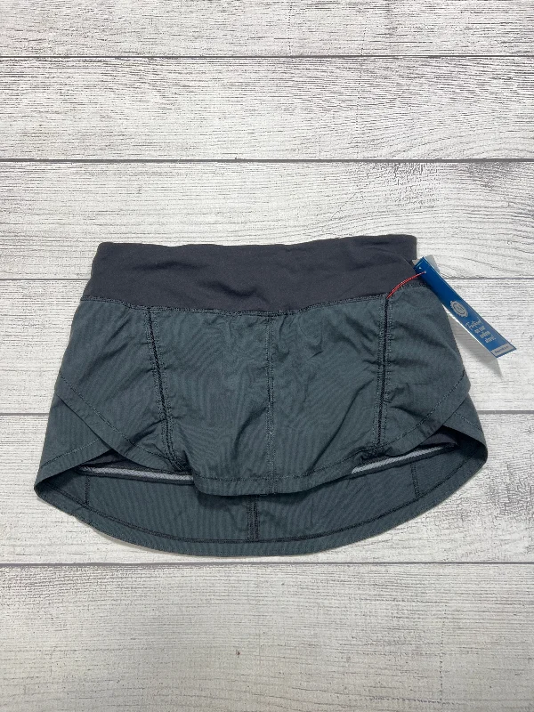 Sports pants with side pockets hold essentials -Athletic Skirt By Lululemon In Black, Size: M