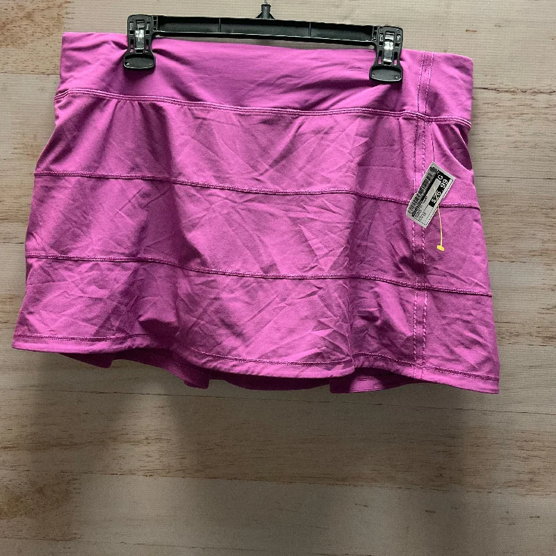 Sports pants for fitness classes stay flexible -Athletic Skort By Lululemon In Purple, Size: 12