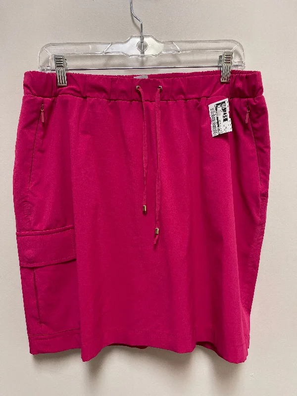 Sports pants with fitted ankles look sharp -Athletic Skort By Chicos In Pink, Size: 12