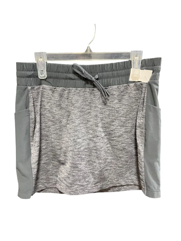 Sports pants featuring earthy tones are grounding -Athletic Skort By Athleta In Grey, Size: M