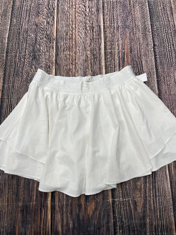 Sports pants featuring woven details are artsy -Athletic Skort By Lululemon In White, Size: 12