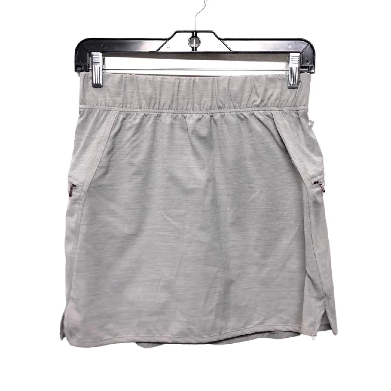 Sports pants featuring fuzzy linings are warm -Athletic Skort By Calia In Grey, Size: Xs