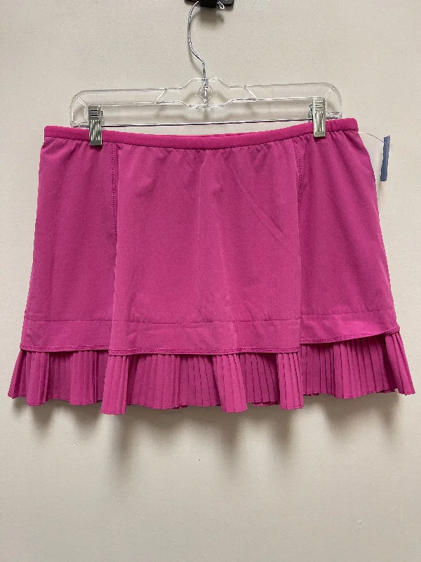 Sports pants featuring shiny stripes gleam bright -Athletic Skort By Clothes Mentor In Pink, Size: L