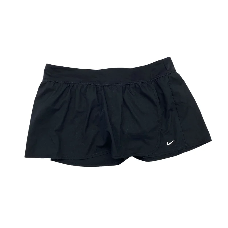 Sports pants with unique stitching add charm -Athletic Skort By Nike In Black, Size:2X