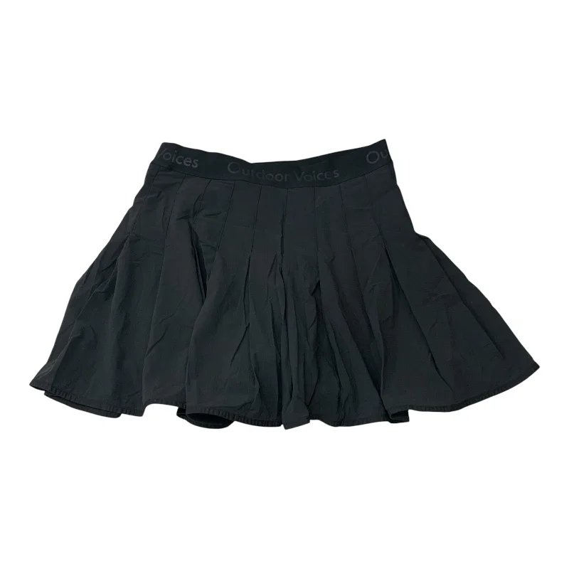 Sports pants with soft linings pamper skin -Athletic Skort By Outdoor Voices In Black, Size: S