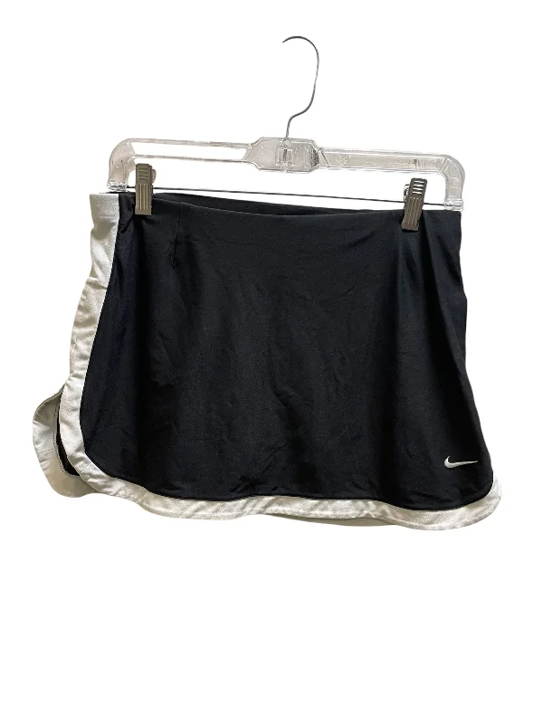 Sports pants featuring bold trims feel fun -Athletic Skirt By Nike Apparel In Black, Size: S