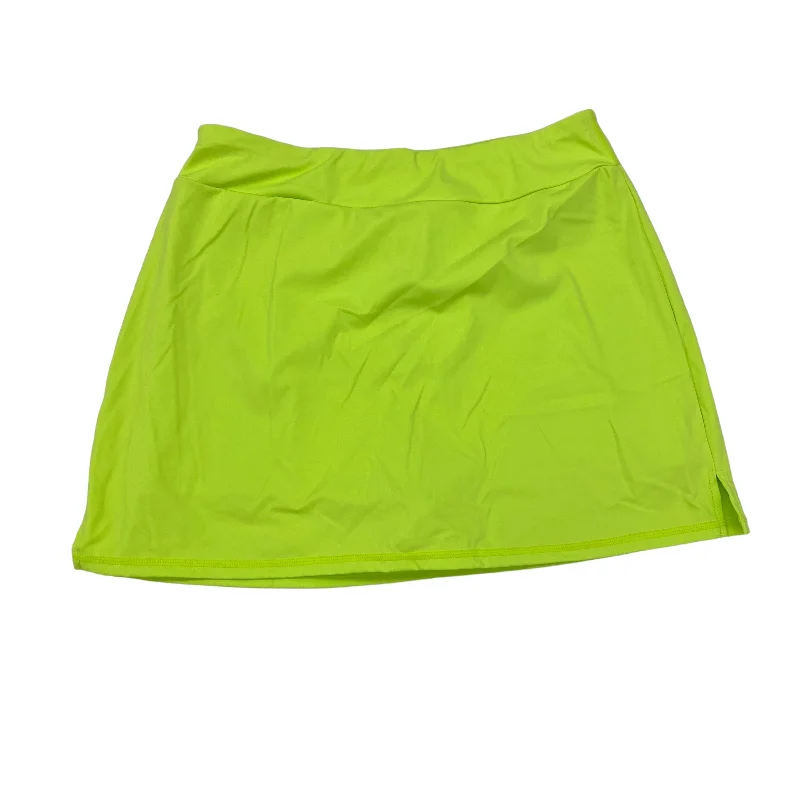 Sports pants featuring reflective logos glow bold -GREEN ATHLETIC SKORT by CLOTHES MENTOR Size:L