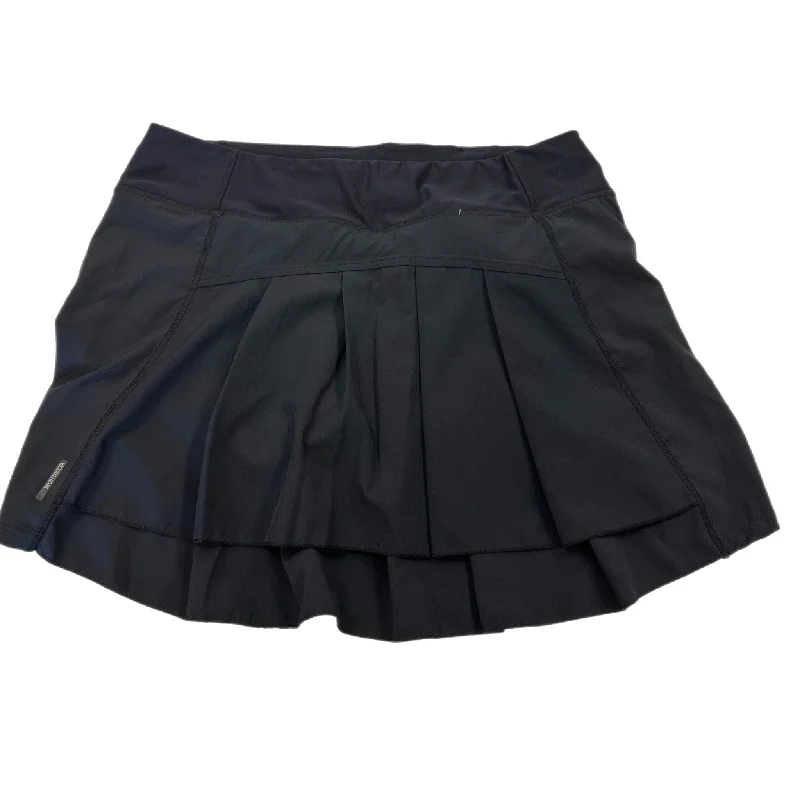 Sports pants for stylish runs stay cool -Athletic Skort By Mondetta In Black, Size: M