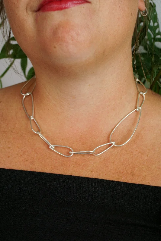 Beautiful necklaces and pendants with geometric shapes for a modern, artistic design-Midi Modular Necklace No. 2 in silver