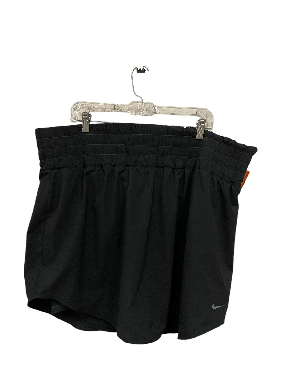 Sports pants with tough builds age well -Athletic Skort By Nike In Black, Size: Xxsp