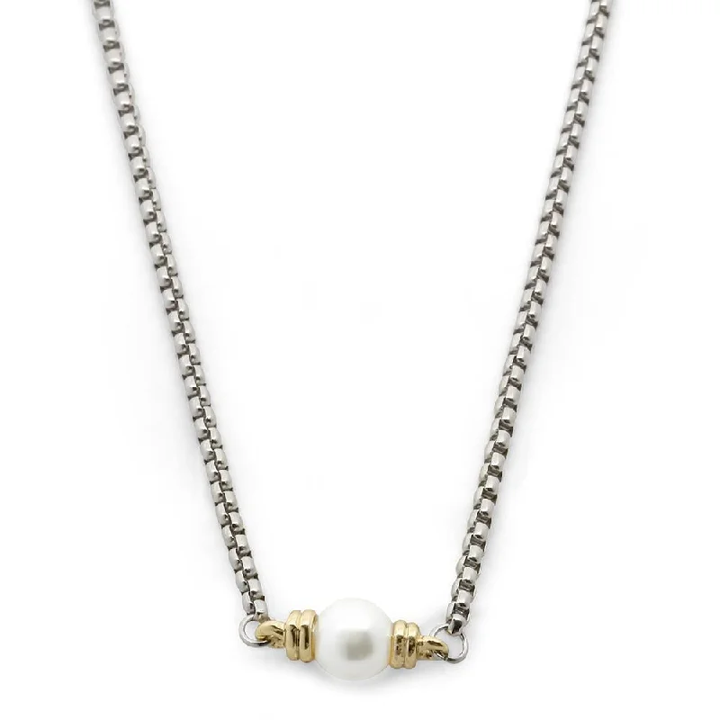 Best necklaces and pendants with intricate filigree for vintage-inspired elegance-Two Tone Necklace Pearl Station