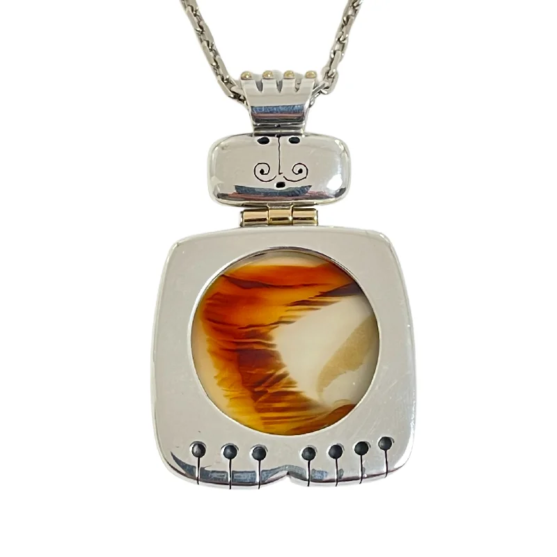 Unique necklaces and pendants with custom birthstone arrangements for personalization-Signed Walter Schluep Agate and Sterling Silver King Pendant Necklace