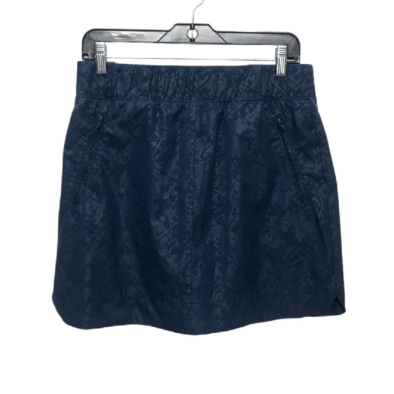 Sports pants with elastic cuffs stay secure -Athletic Skort By Orvis In Blue, Size: S