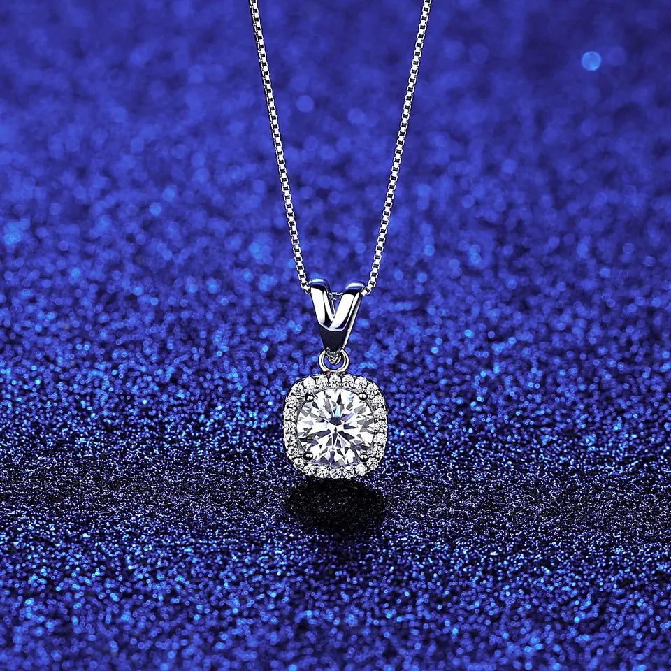 Best necklaces and pendants with crystal accents for a sparkling and elegant style-Chain Necklace for Woman, Charm Trendy Sterling Silver Designer Custom Diamond Moissanite Pendant