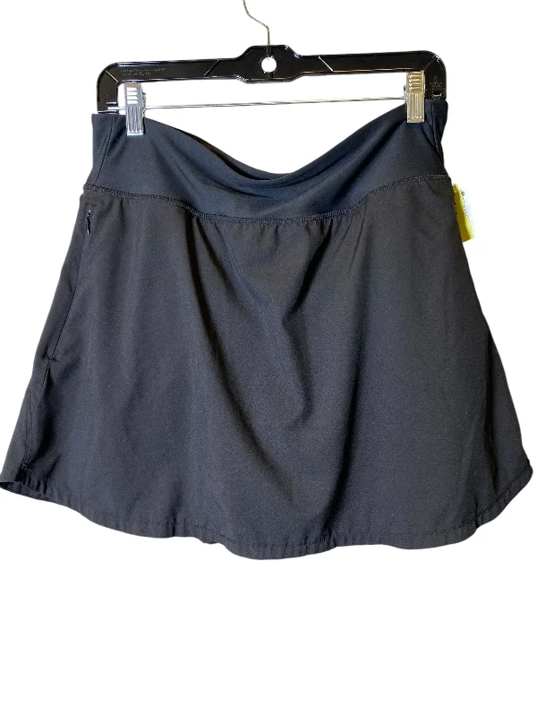 Sports pants with supportive fits feel great -Athletic Skort By Old Navy In Black, Size: L