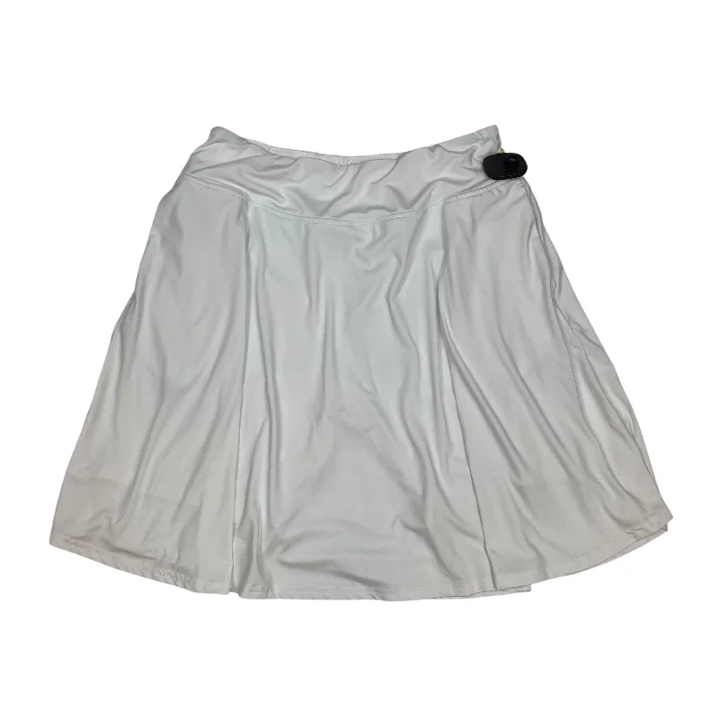 Sports pants for travel pack light always -Athletic Skort By Clothes Mentor In White, Size: L