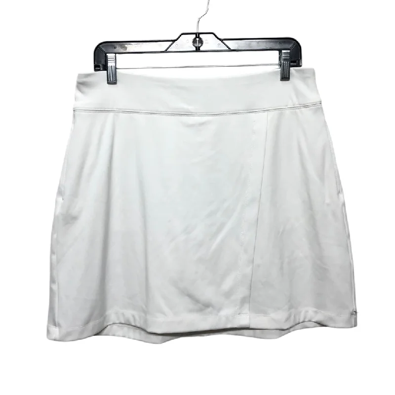 Trendy sports pants with bold colors stand out -Athletic Skort By Lady Hagen In White, Size: M