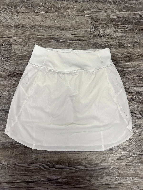 Sports pants with tough fabrics endure wear -Athletic Skort By Athleta In White, Size: Xs