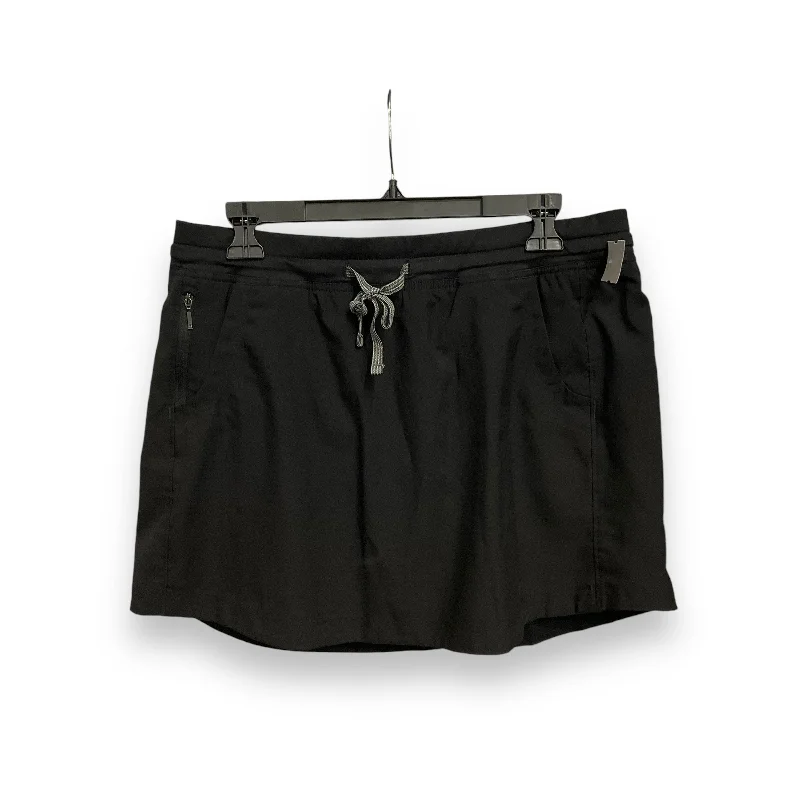 Classic sports pants in black suit all -Athletic Skort By The North Face In Black, Size: L