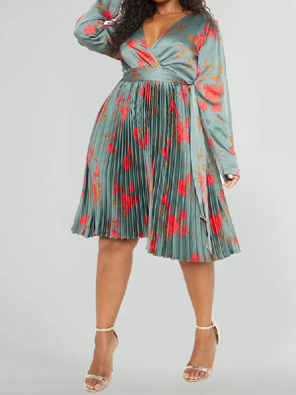 Plus size dresses with midi lengths balance well -Emerald Sage Green Floral Print Pleated Dress