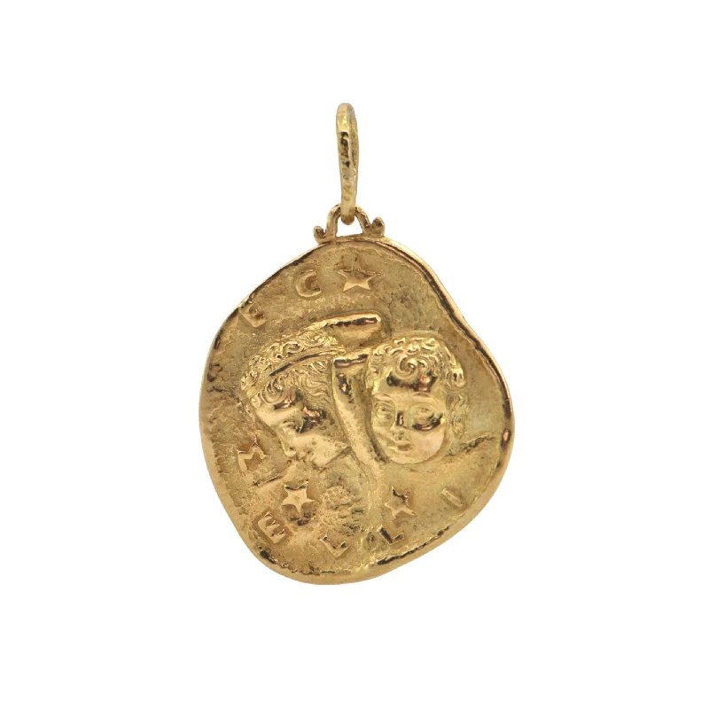 Best necklaces and pendants with crystal accents for a sparkling and elegant style-Signed Italian 'Gioconda' 18K Gold Cherub Pendant