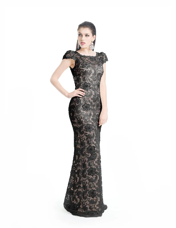 Plus size dresses featuring geometric prints are trendy -J'Adore Dresses - J5085B Lace Bateau Trumpet Dress With Train