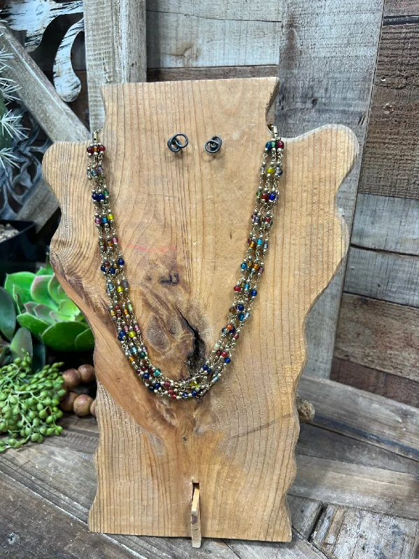 Beautiful necklaces and pendants with moon and star charms for a dreamy effect-Sweeny Colorful Beaded Necklace