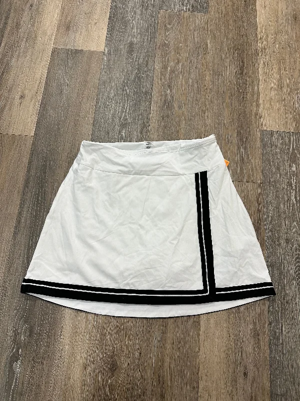 Sports pants featuring quick-dry tech stay fresh -Athletic Skort By Mono B In White, Size: L