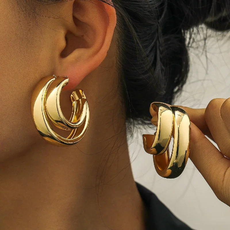 Hoop earrings with spiral designs for a dynamic and fluid look-Exaggerated Double Ring Glossy Metal C- Shaped Earrings