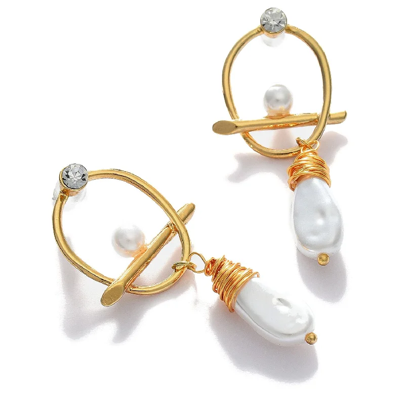 Best hoop earrings with tribal designs for a cultural and exotic aesthetic-Gold Plated Pearl Beaded Drop Earring