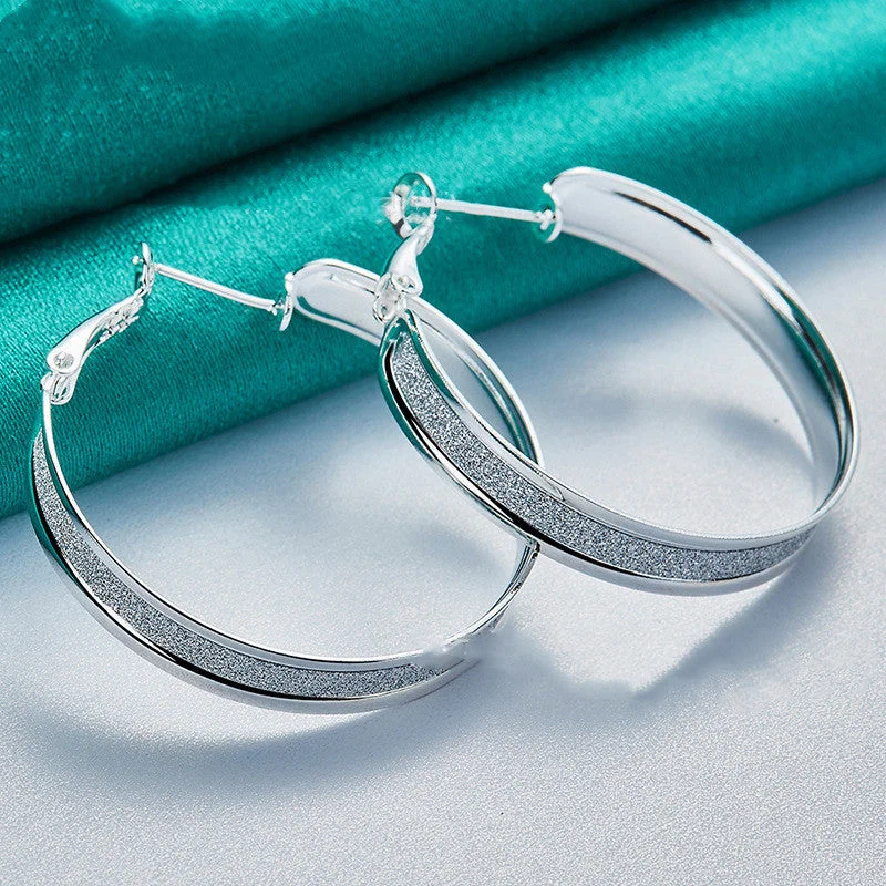 Small hoop earrings for a delicate and understated everyday wear-Wireless Bluetooth Headset Digital Display In-ear Movement